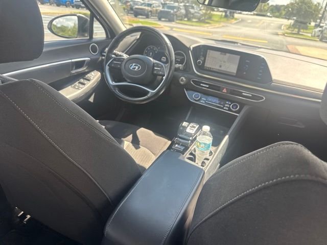 Used 2023 White Hyundai SEL image 22