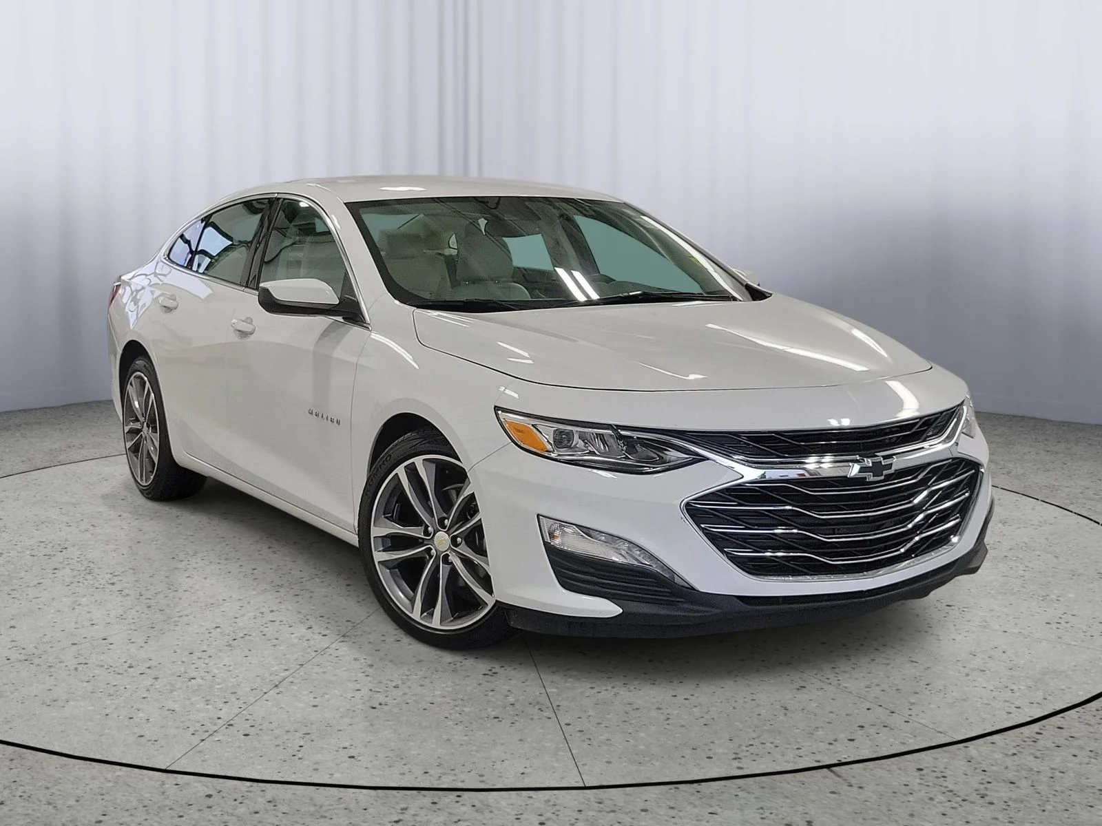 2024 Chevrolet Malibu 2LT