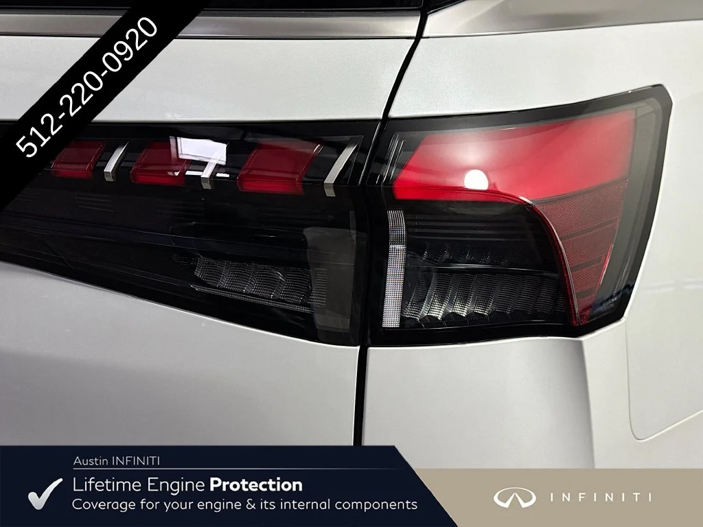New 2027 White INFINITI LUXE image 36