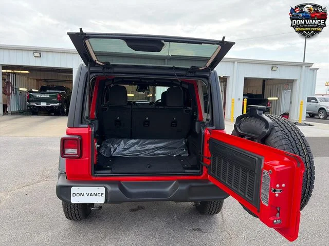 New 2026 Firecracker Red Clearcoat Jeep Sport RHD image 21