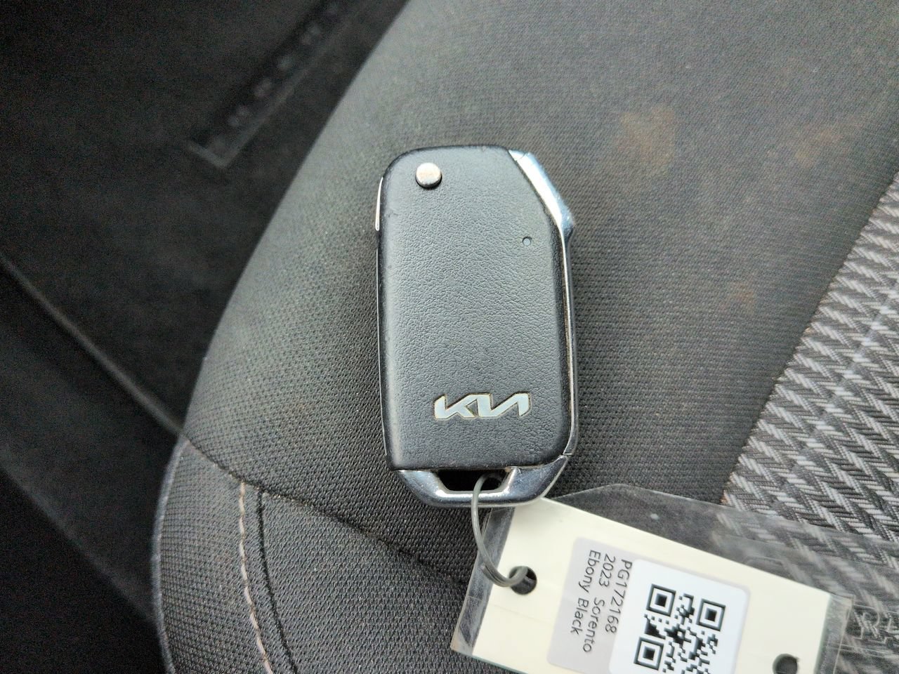 Certified Used 2023 Ebony Black Kia LX image 31