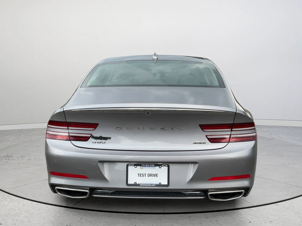 Used 2023 Silver Genesis 2.5T image 8