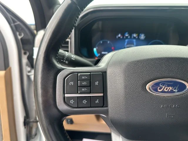 Used 2023 Oxford White Ford Lariat image 42