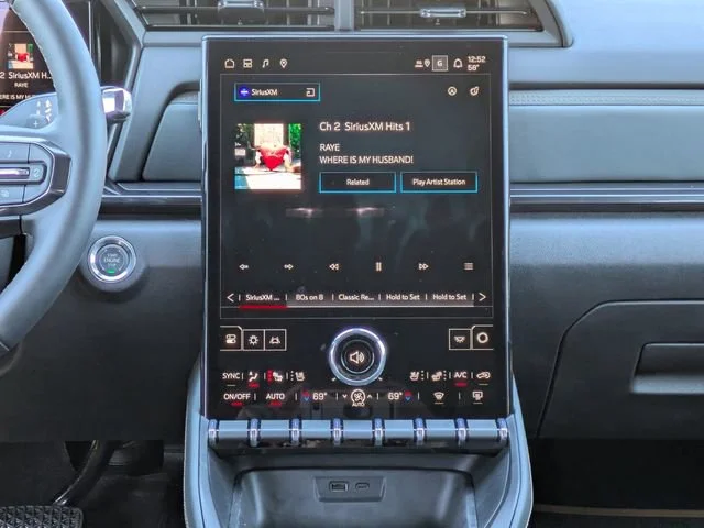 New 2026 Sterling Metallic GMC AT4 image 21