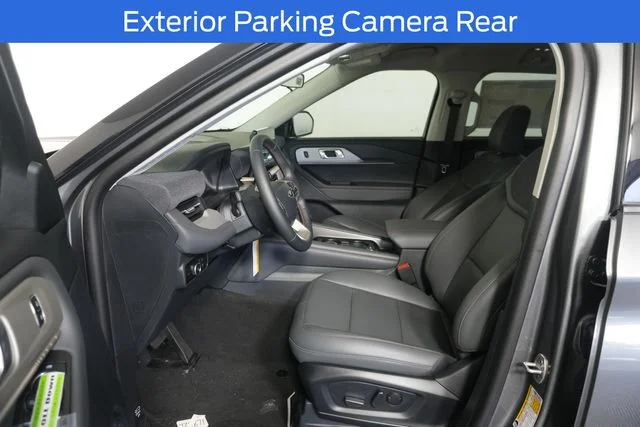New 2026 Carbonized Gray Metallic Ford Active image 7
