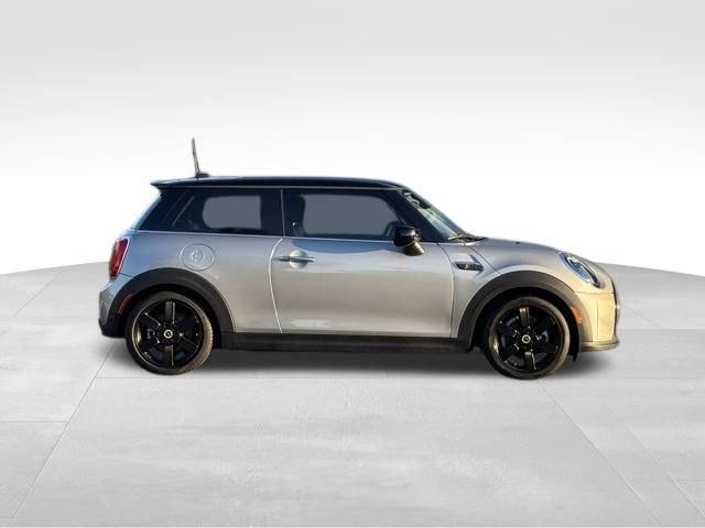 Certified 2024 MINI Hardtop 2 Door SE with VIN WMW13DJ08R2U40483 for sale in Indianapolis, IN