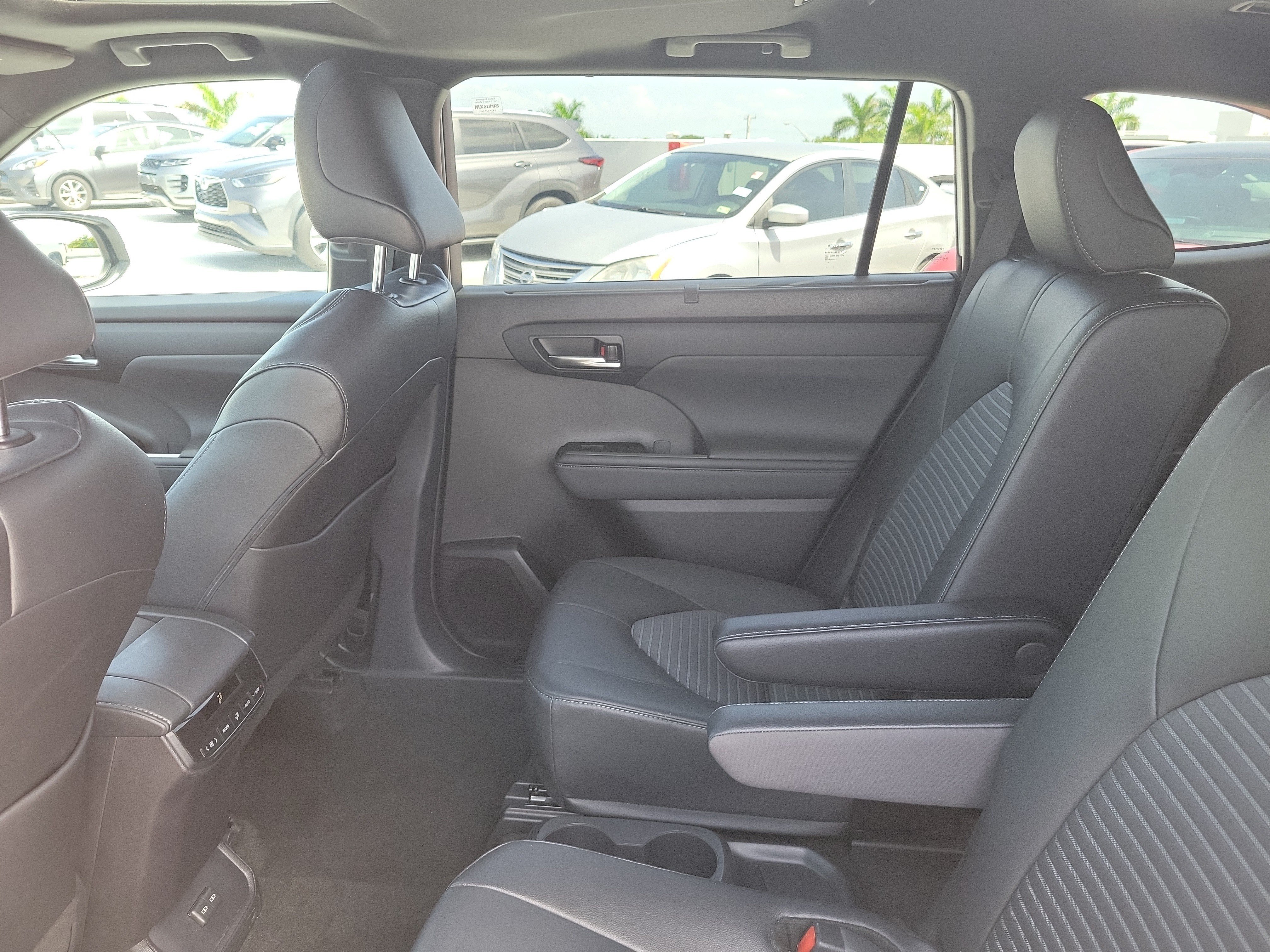 Certified Used 2024 Pearl Toyota LE image 17