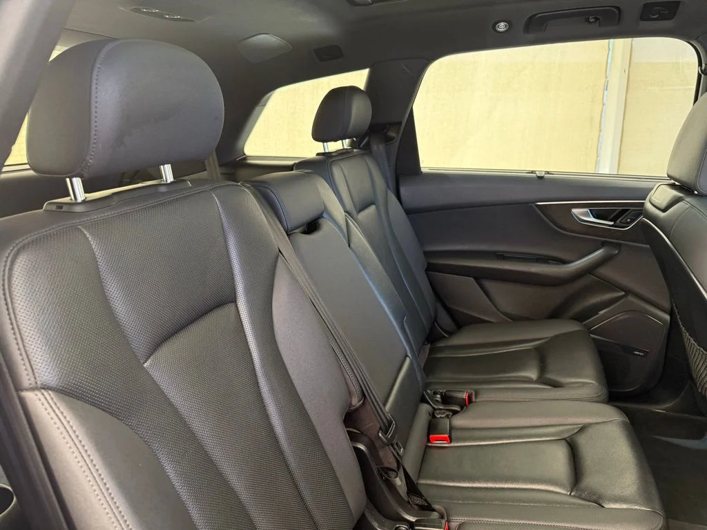 Used 2020 Gray Metallic Audi 45 Premium Plus quattro image 15