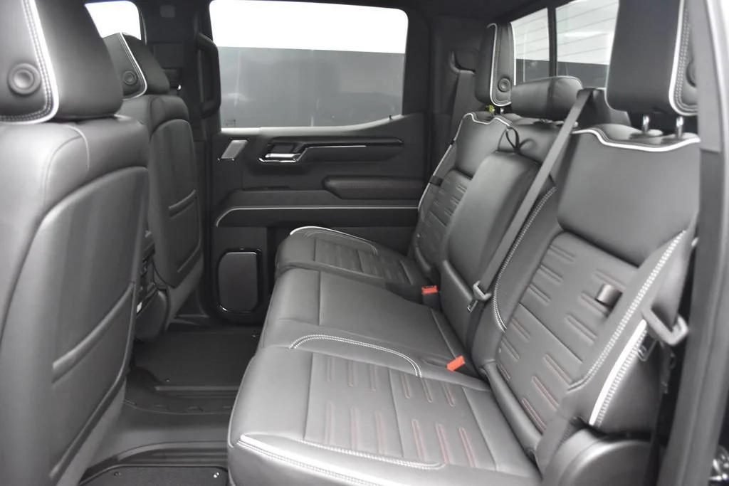 2026 GMC Sierra 1500 AT4X - Photo 25