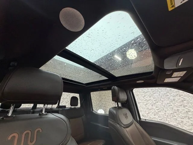 Used 2022 Gray Ford King Ranch image 10