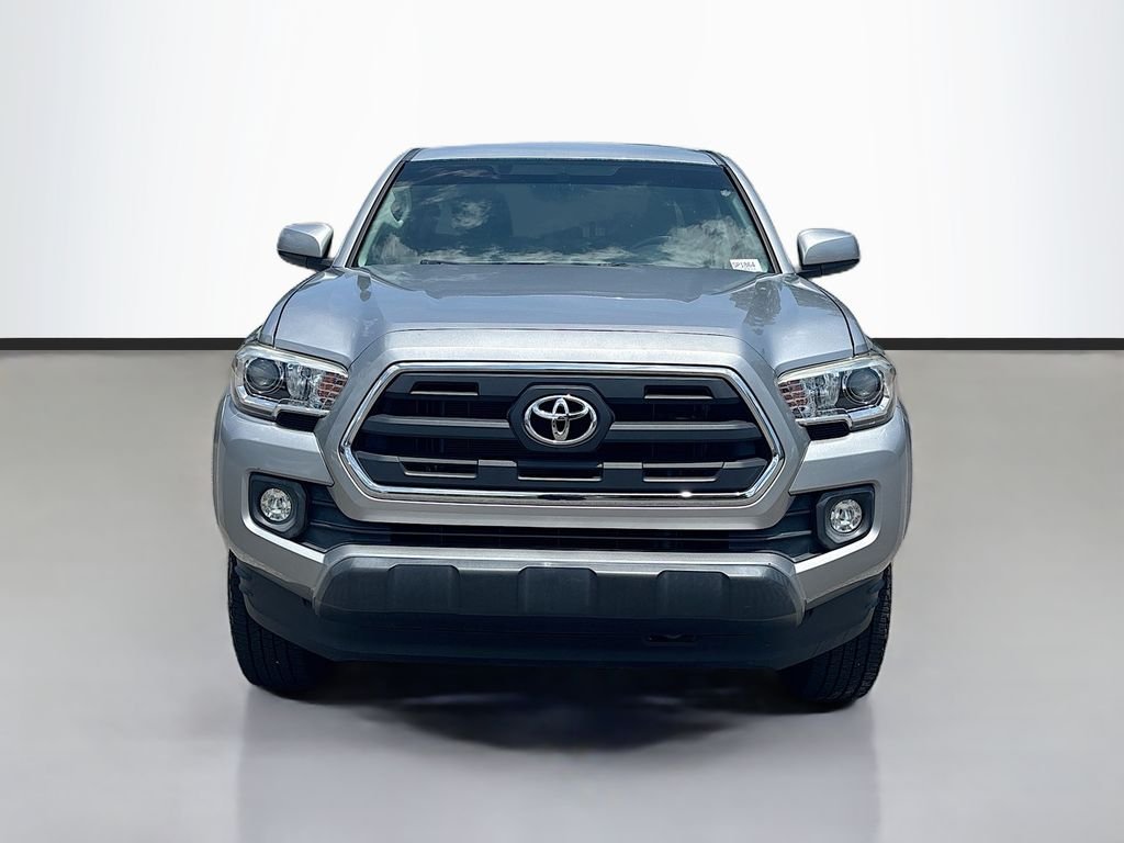 Used 2017 Silver Toyota SR5 image 8