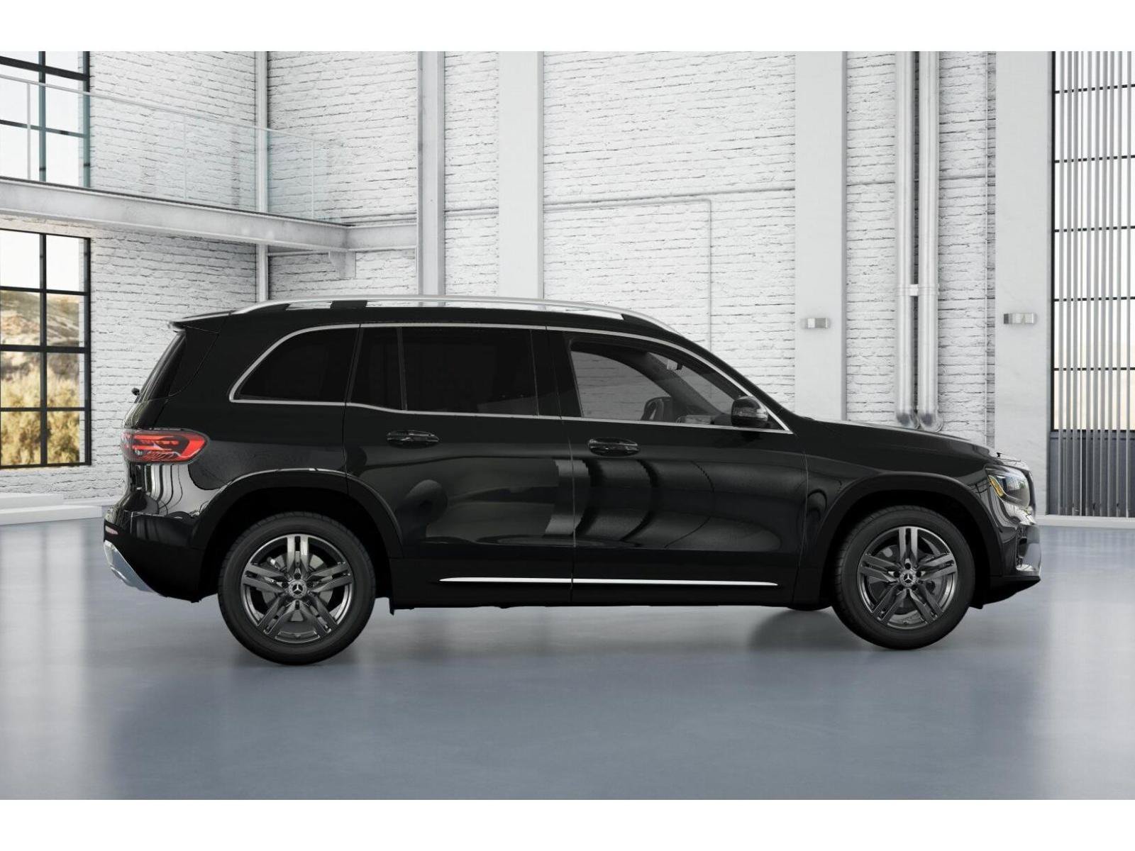 New 2026 NIGHT BLACK Mercedes-Benz GLB 250 image 18
