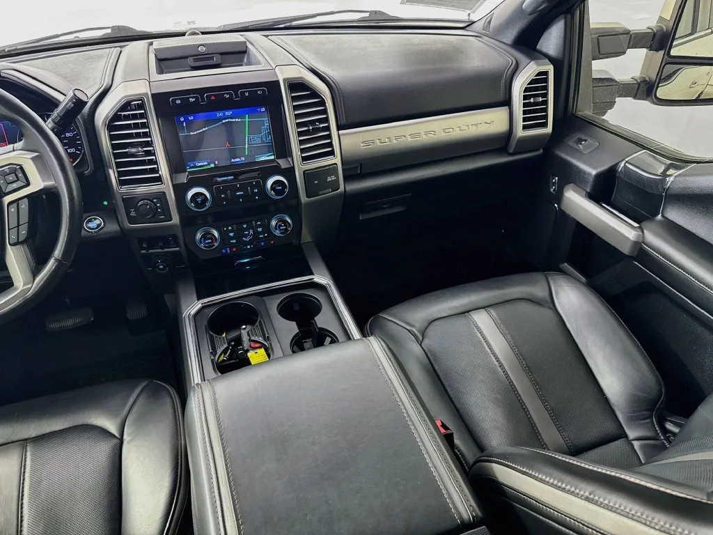 Used 2021 White Metallic Ford Platinum image 27