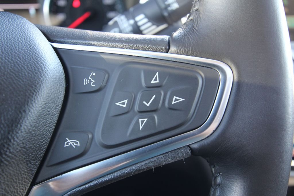 Used 2018 Gray Chevrolet LT image 20