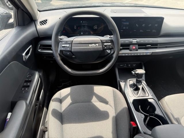 Used 2025 Black Kia LXS image 15