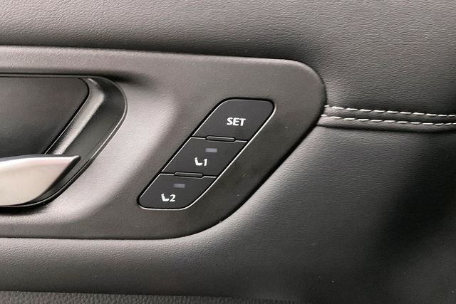 New 2026 Super Black Nissan Platinum image 30