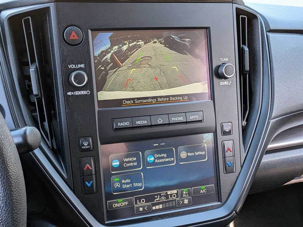 Used 2024 White Subaru Base image 18