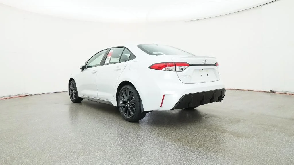 New 2026 Wind Chill Pearl Toyota SE image 4