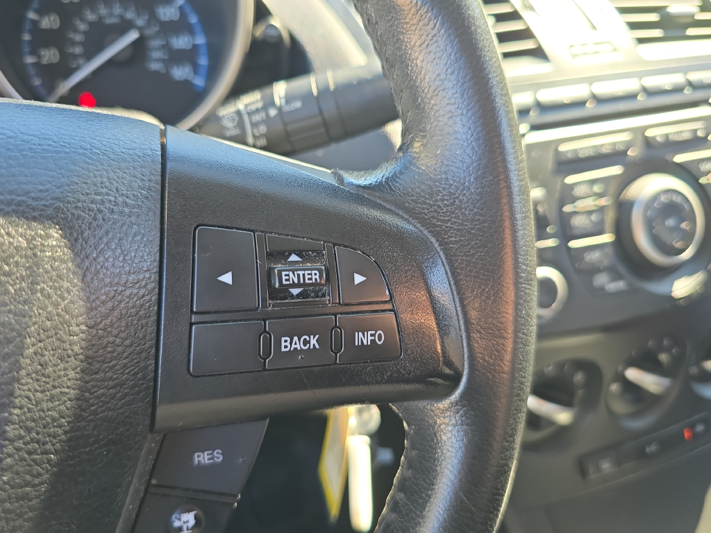 Used 2012 Gray Mazda i Touring image 11