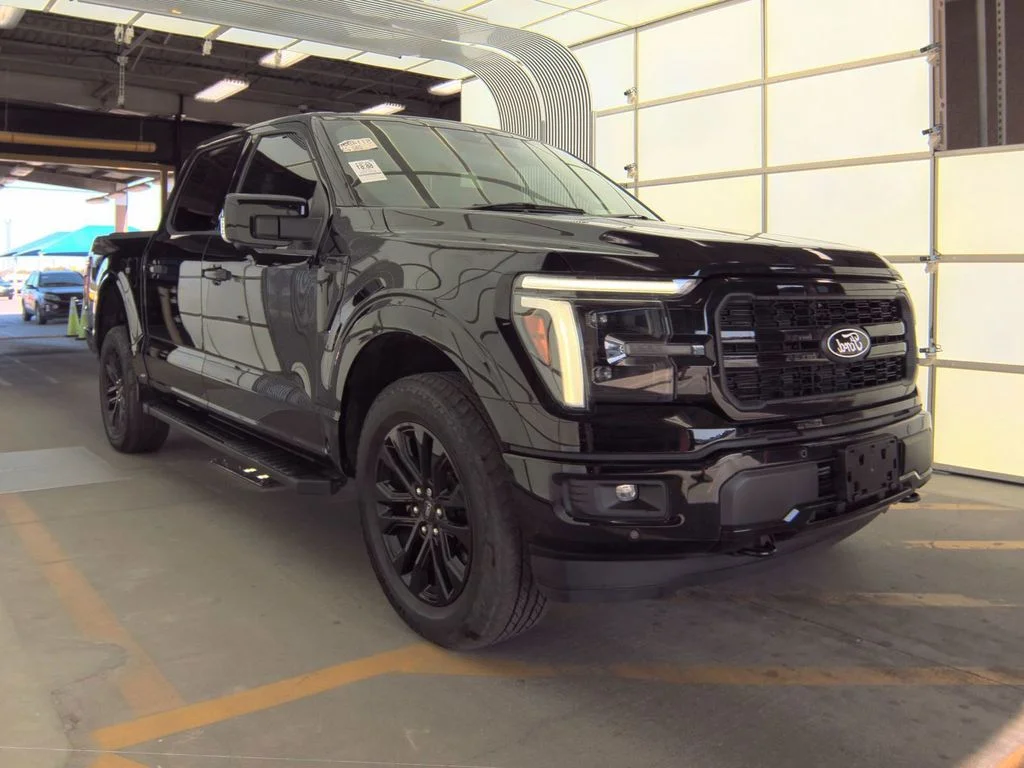 Used 2025 Black Ford Lariat image 1