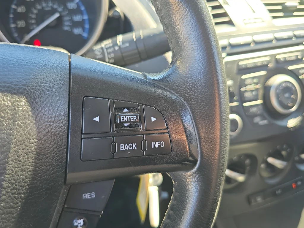 Used 2012 Gray Mazda i Touring image 11