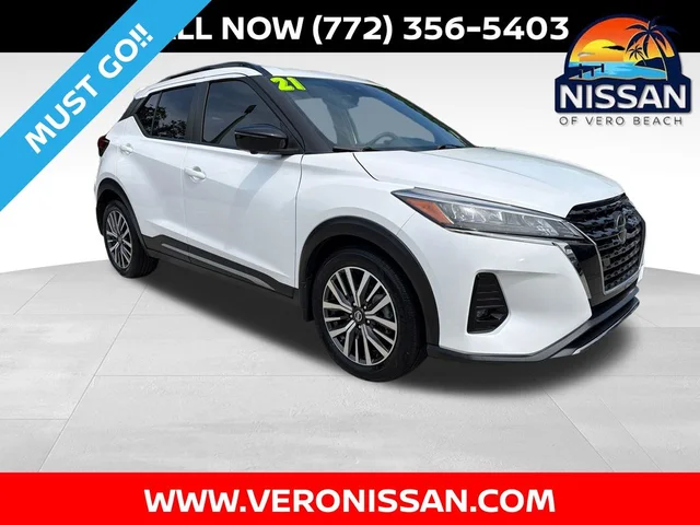2021 Nissan Kicks SR