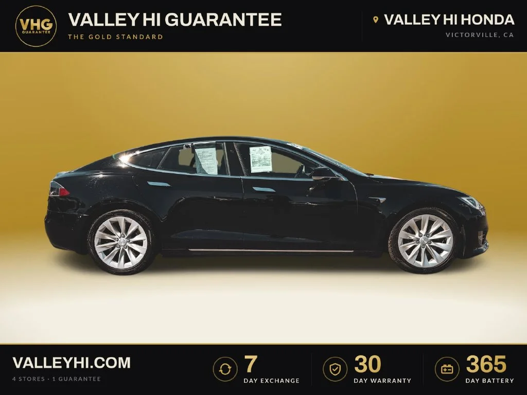 Used 2018  Tesla  image 9