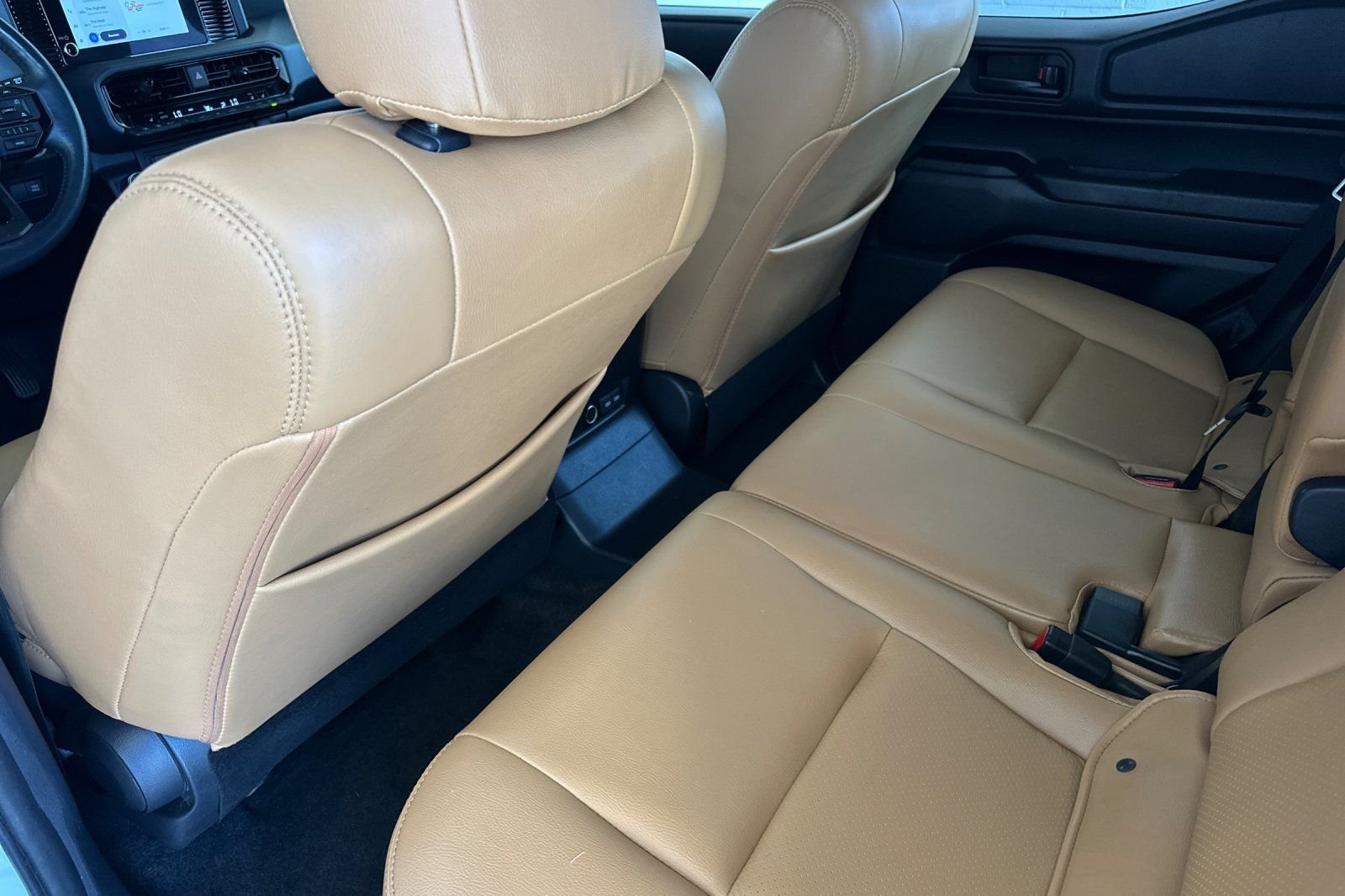 Used 2024 White Toyota 1958 image 13