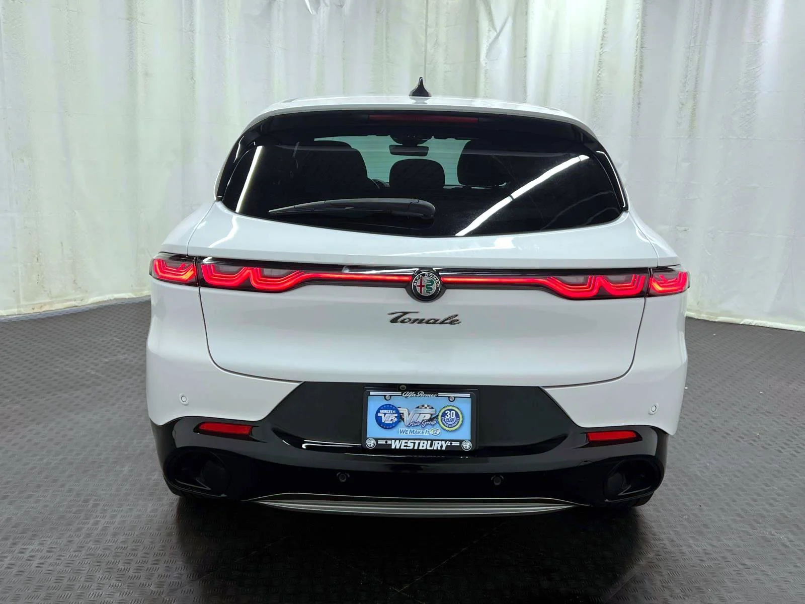 Used 2024 Milano White Alfa Romeo Ti image 7