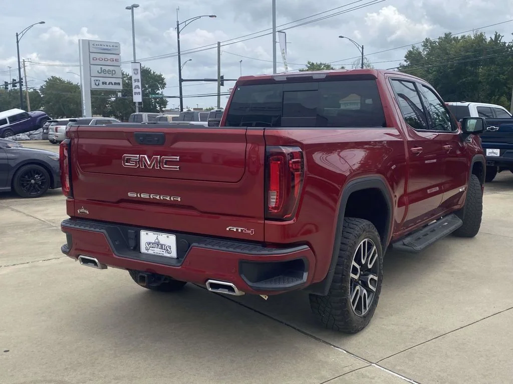Used 2024 Red GMC AT4 image 9