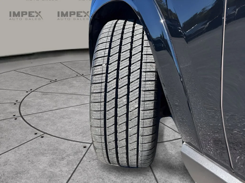 Used 2020 Black Mercedes-Benz GLE 450 image 35