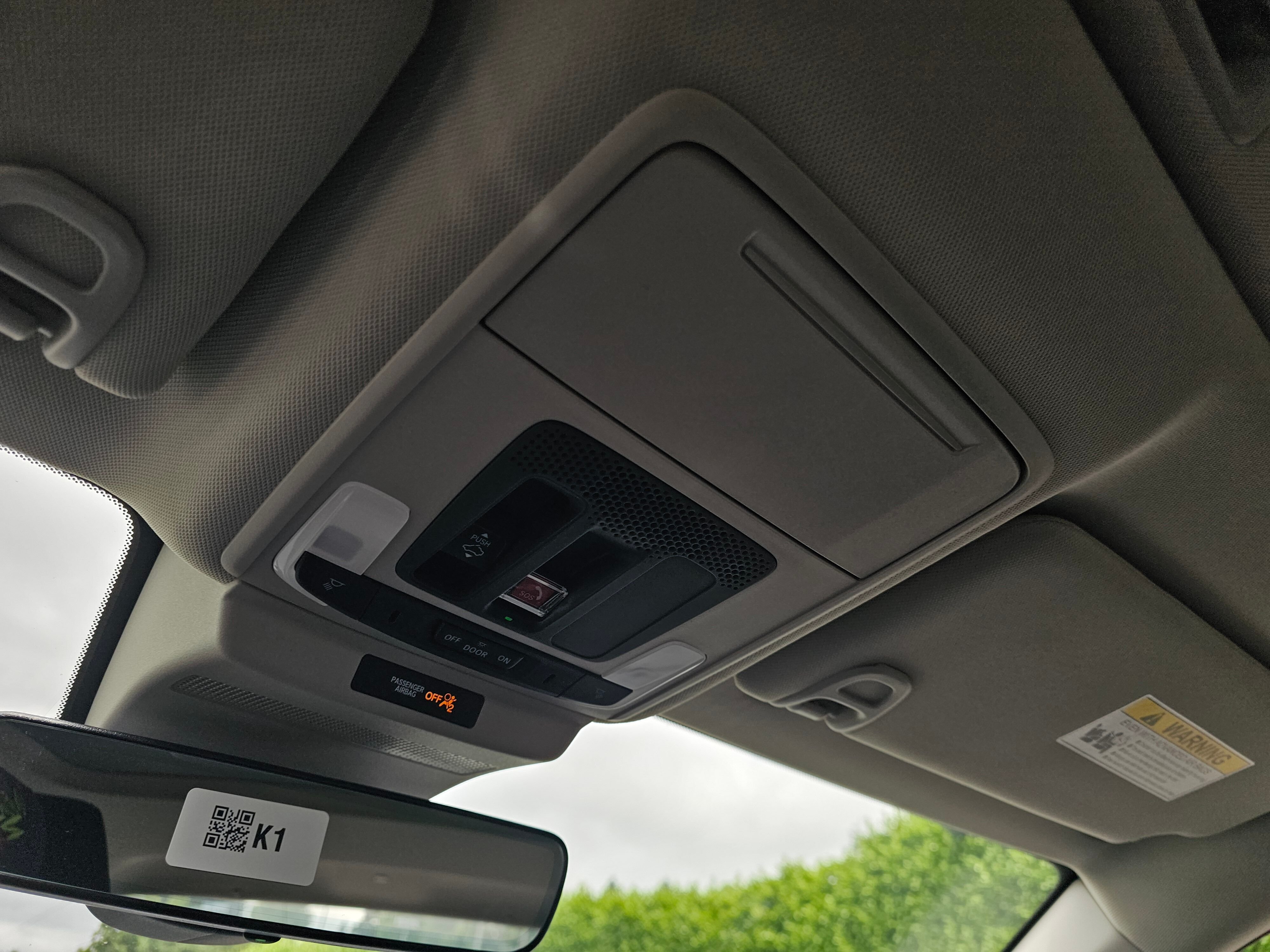 New 2026 Urban Gray Pearl Honda Touring image 33