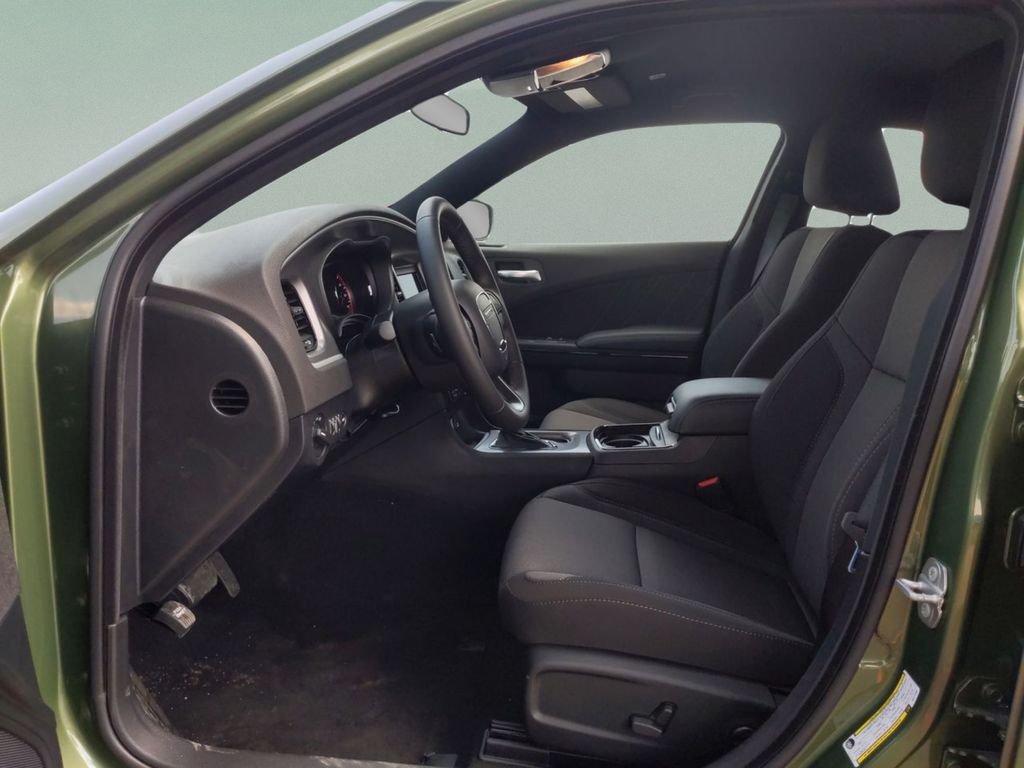 Used 2022 Green Dodge SXT image 18