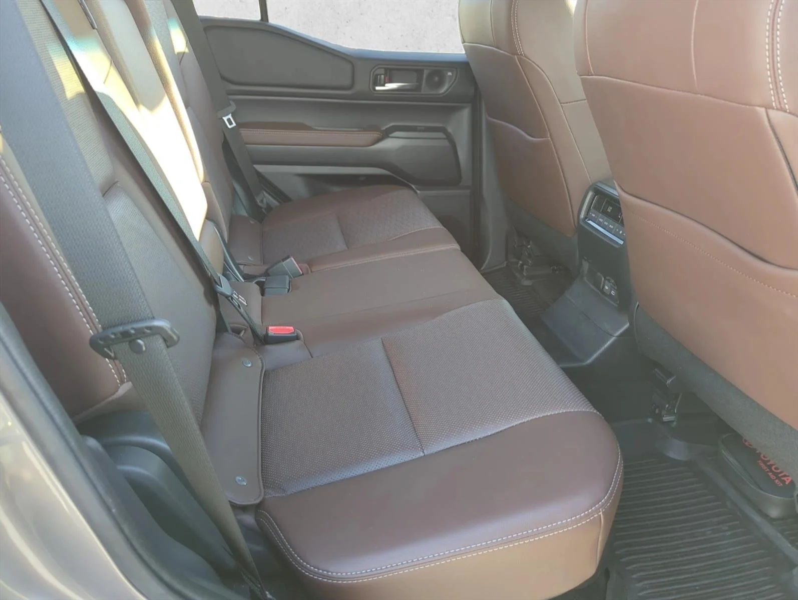 Used 2025 Meteor Shower Toyota  image 26