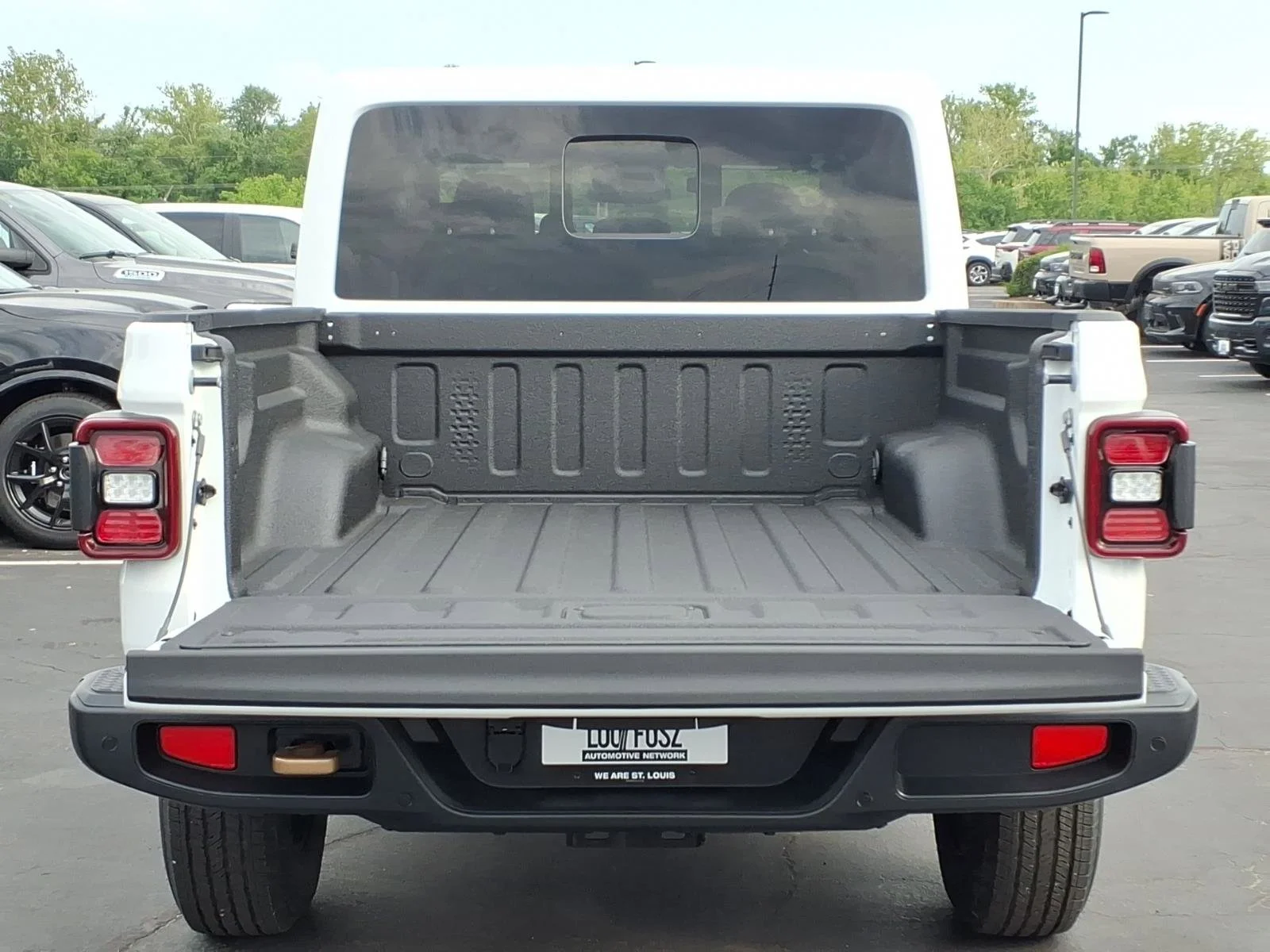New 2026 Bright White Clearcoat Jeep 85th Anniversary Edition image 18