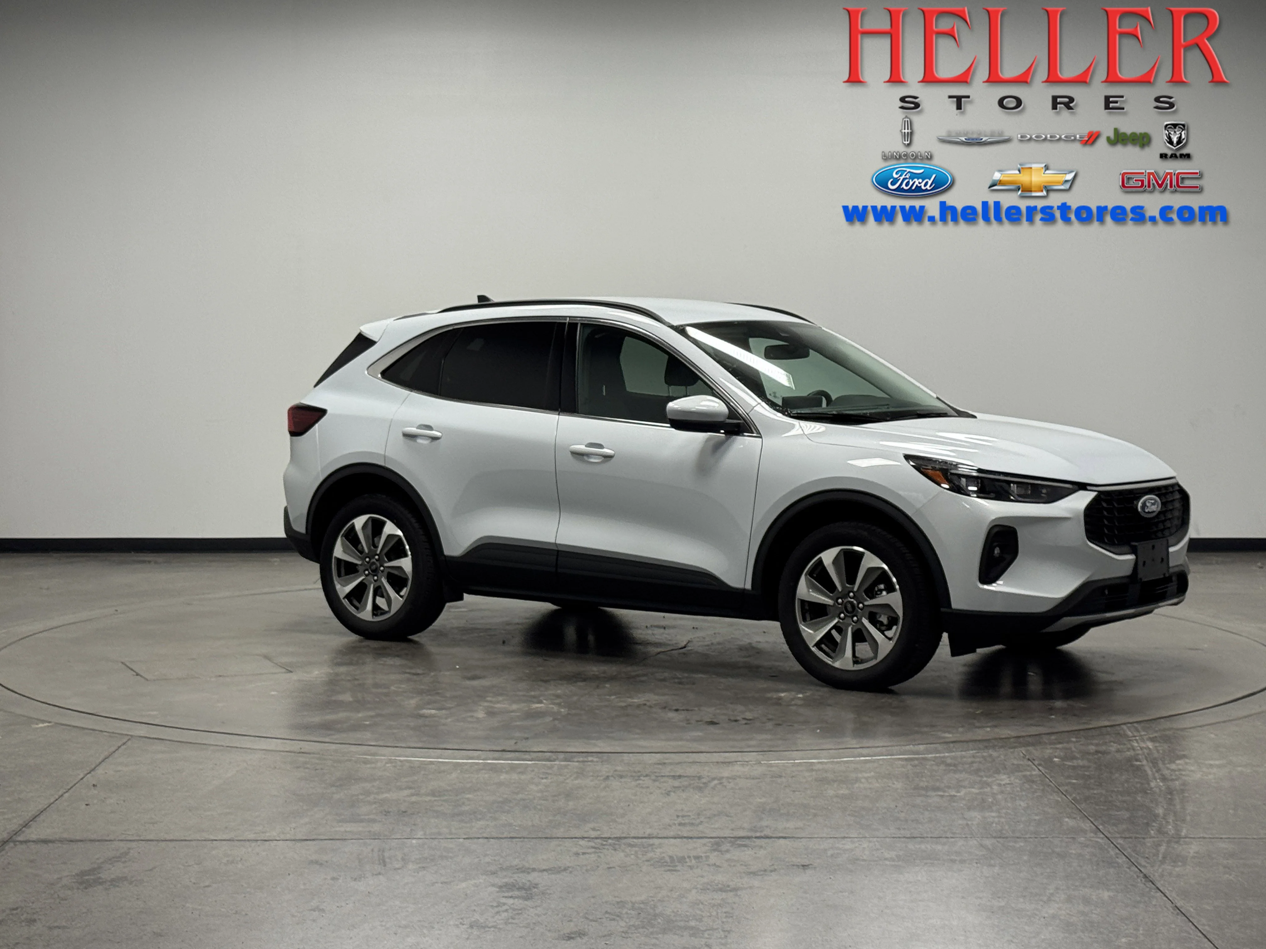 2025 Ford Escape Platinum AWD's photo