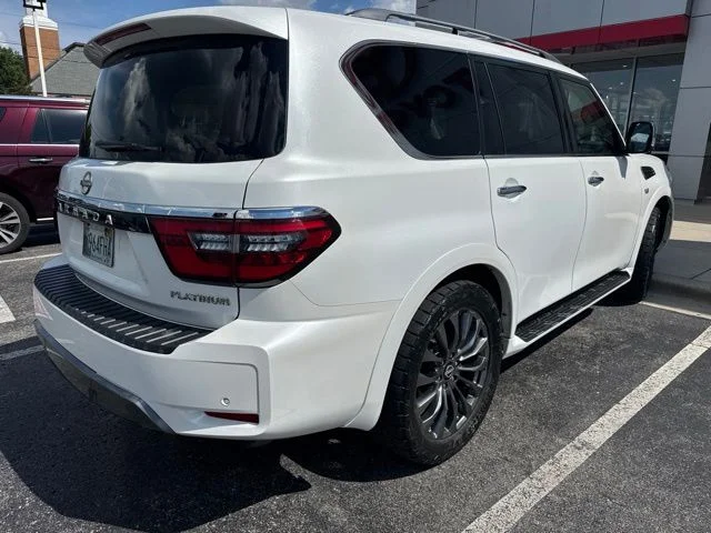 Used 2021 White Nissan Platinum image 3