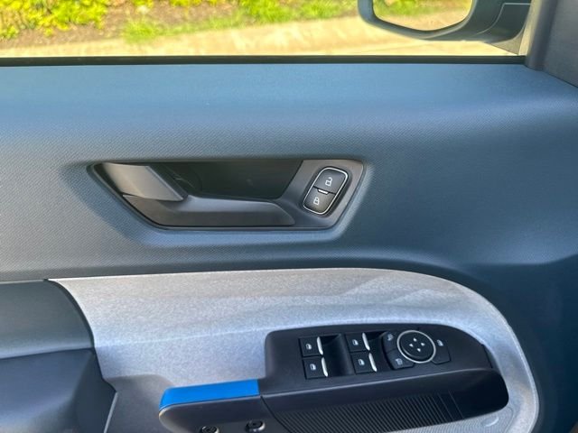 New 2026 Carbonized Gray Metallic Ford XLT image 16