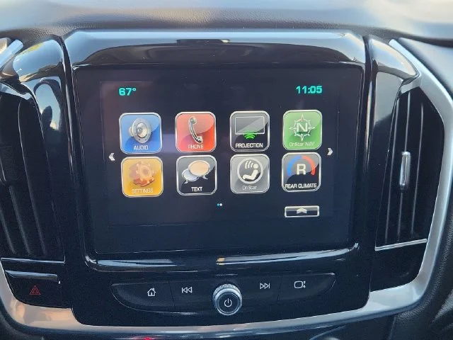 Used 2018 Black Chevrolet LT image 41