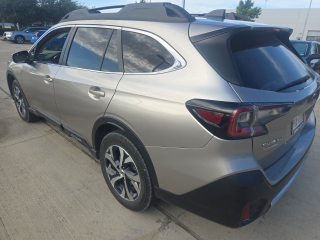 Used 2020  Subaru Limited image 4