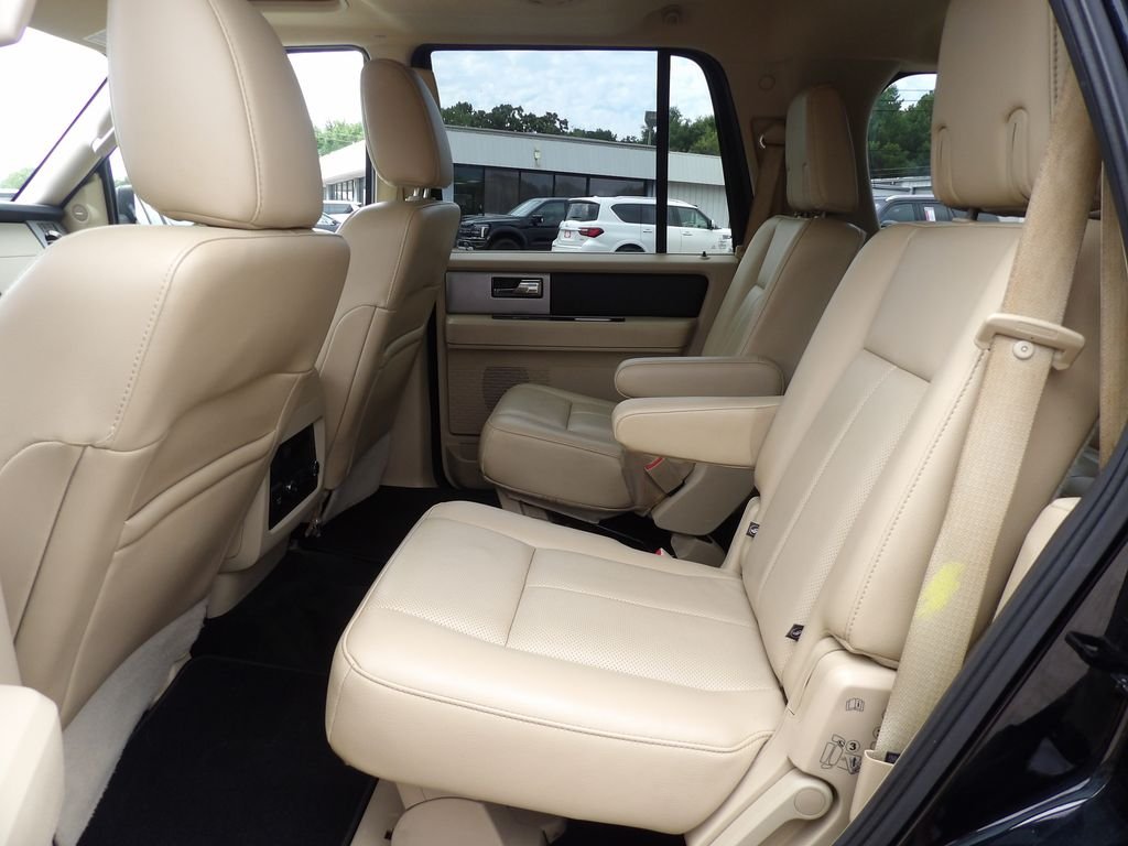 Used 2017 Shadow Black Ford Limited image 12