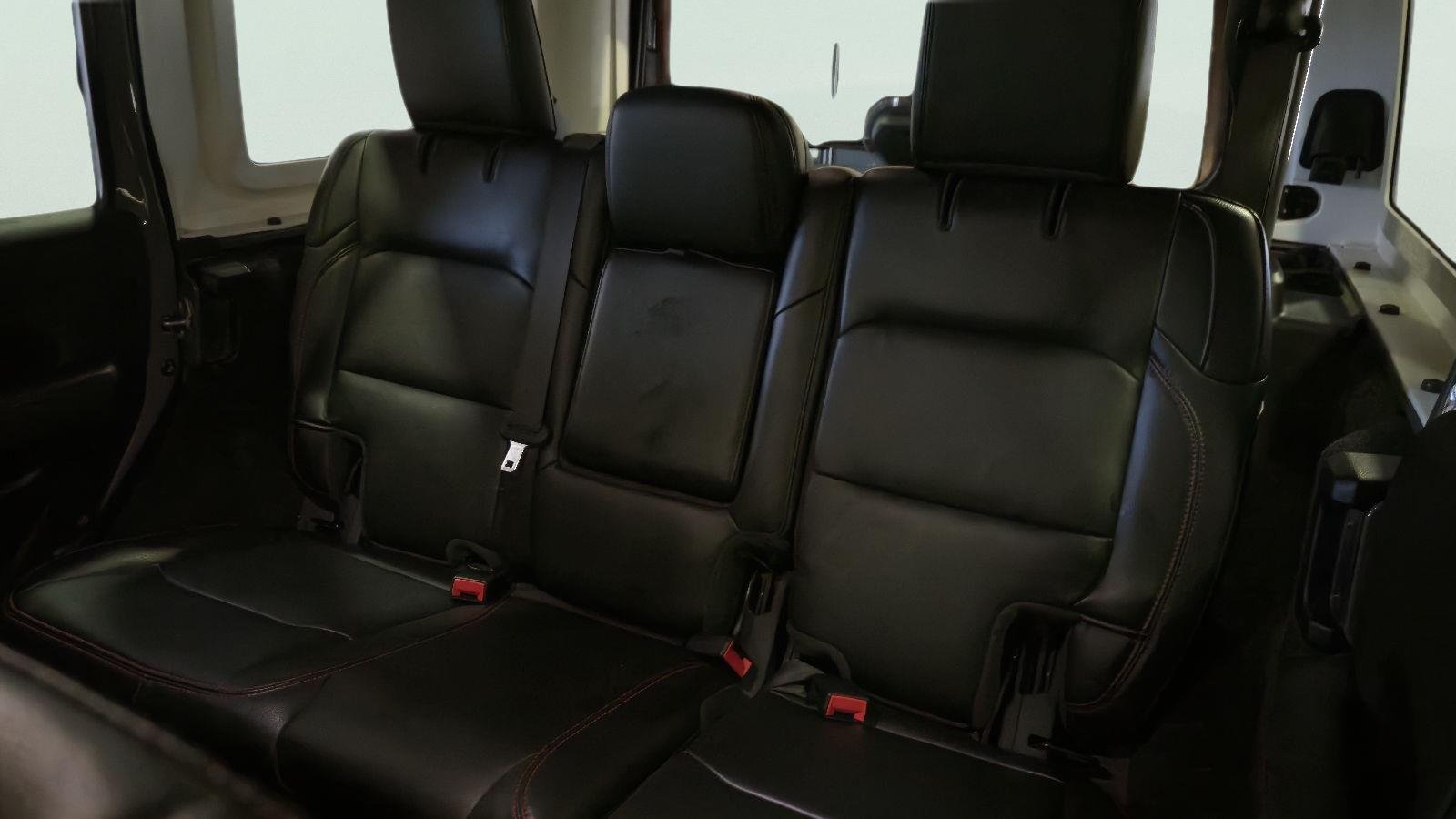 Used 2023 Sting-Gray Clearcoat Jeep Rubicon image 24
