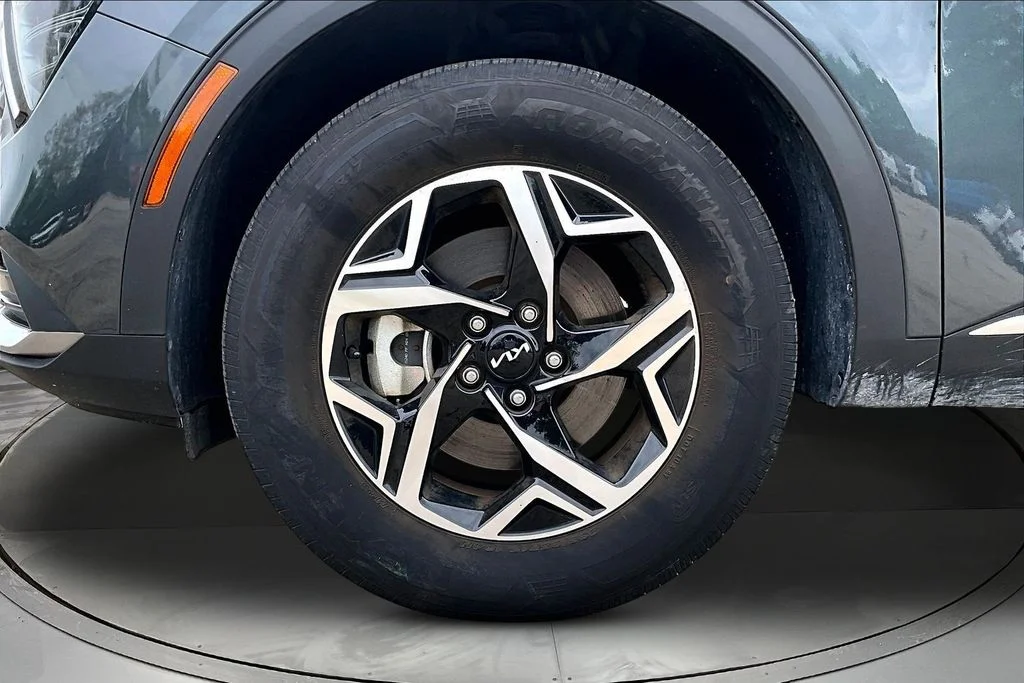 Certified Used 2025 Gray Kia LX image 35