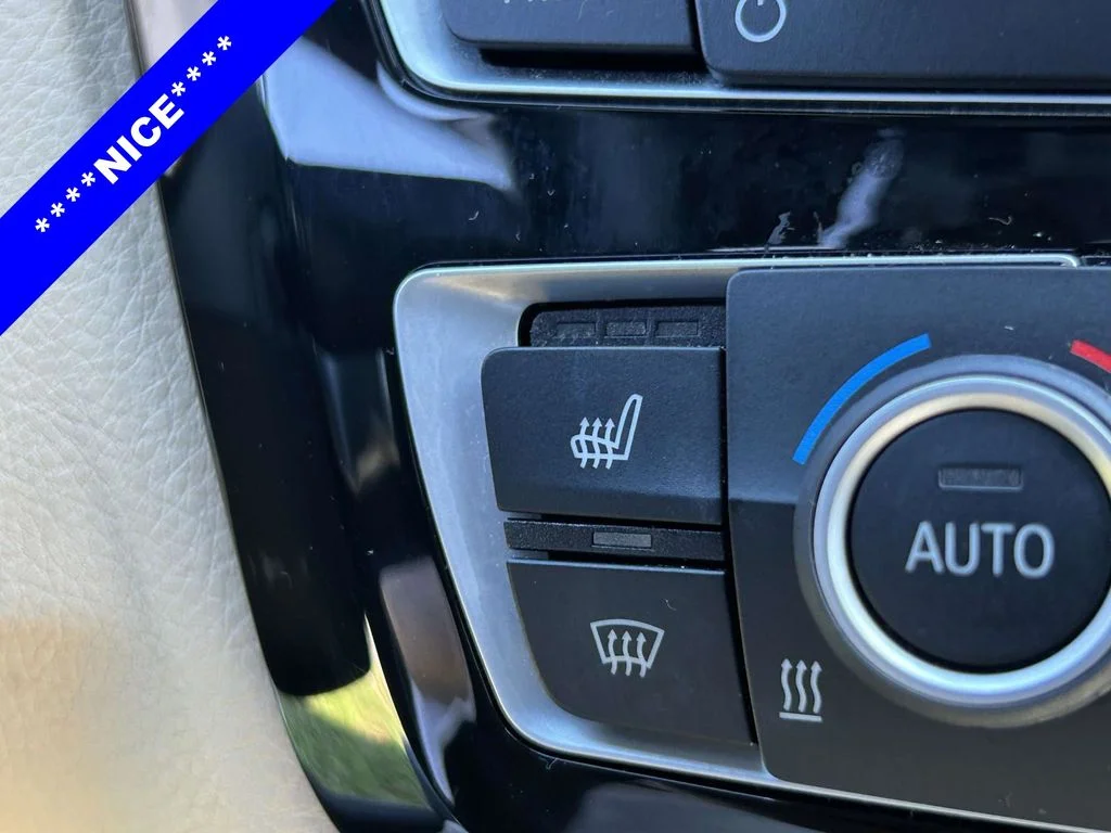 Used 2018 White BMW 340i image 19