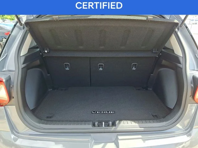 Used 2023 Gray Hyundai SE image 30