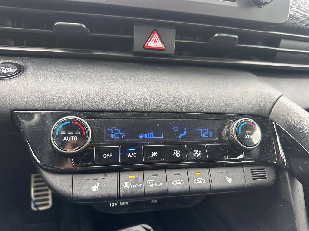 Used 2026 Abyss Black Hyundai SEL Sport image 17