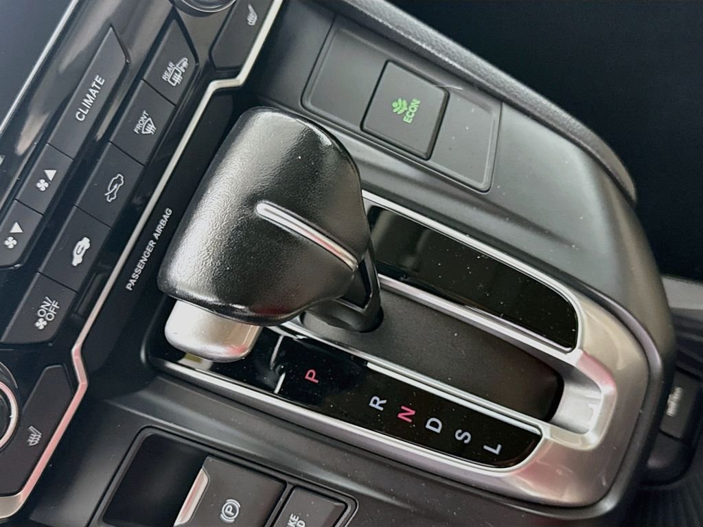 Used 2018 Molten Lava Pearl Honda Touring image 15