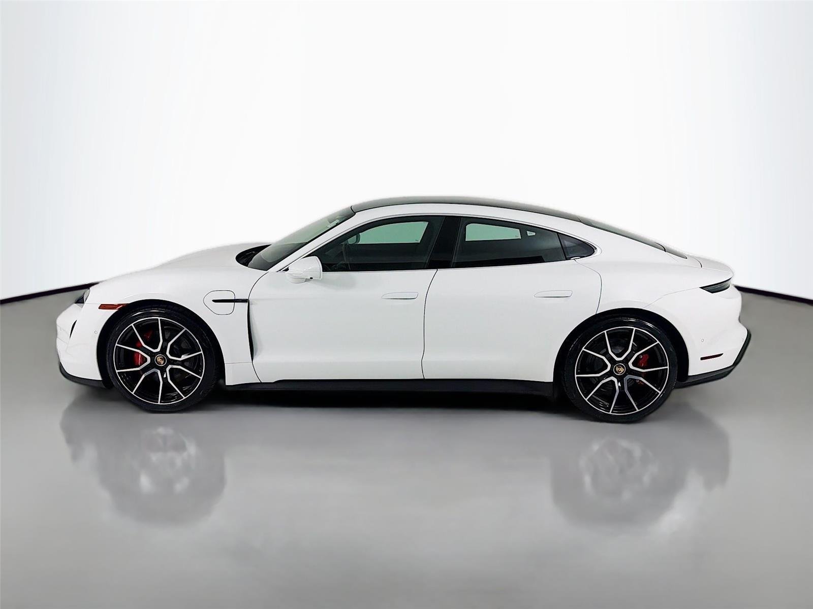 Used 2024 Carrara White Metallic Porsche 4S image 2