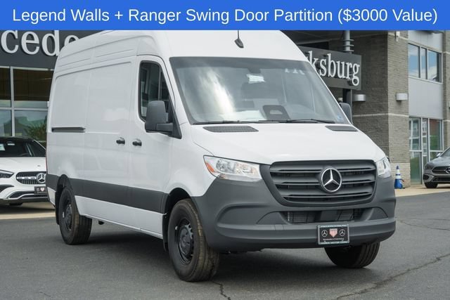 New 2025 Arctic White Mercedes-Benz Cargo 144 WB image 38