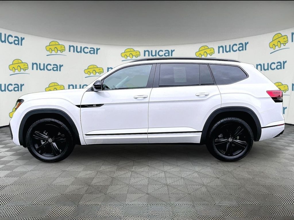 Used 2023 White Volkswagen 3.6L V6 SEL R-Line image 4